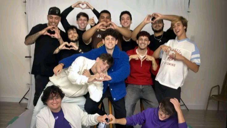 Creative squad thumbnail