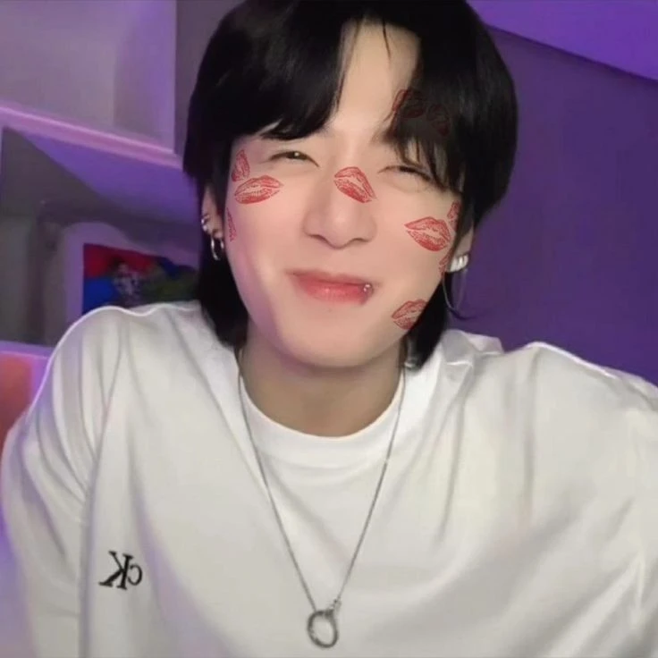 Jeon Jungkook thumbnail