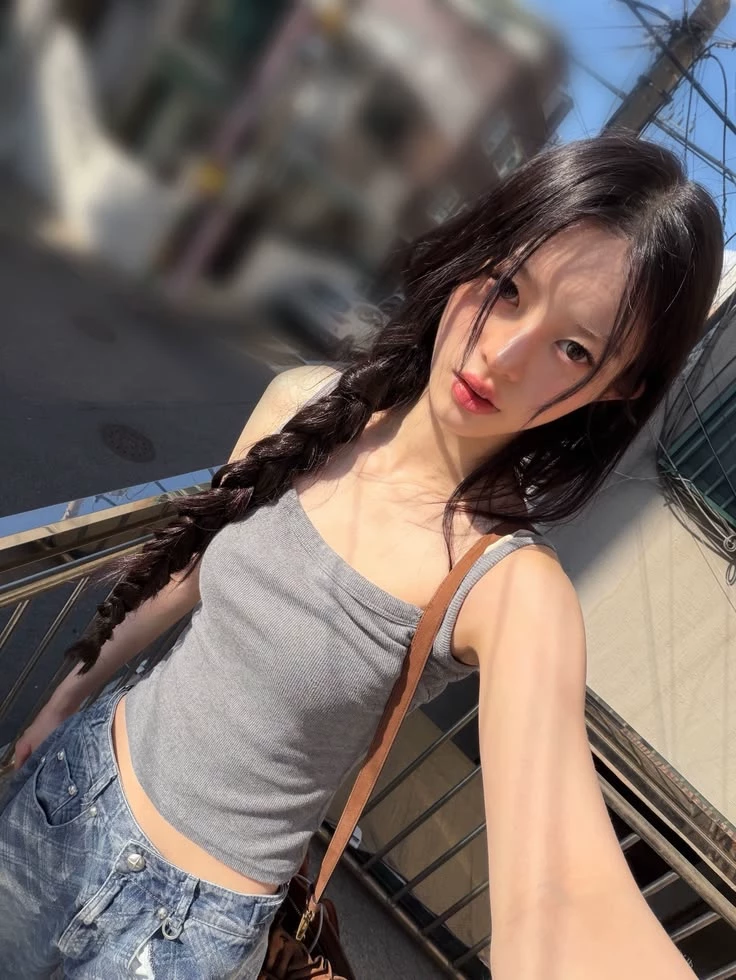 Park Minju  thumbnail