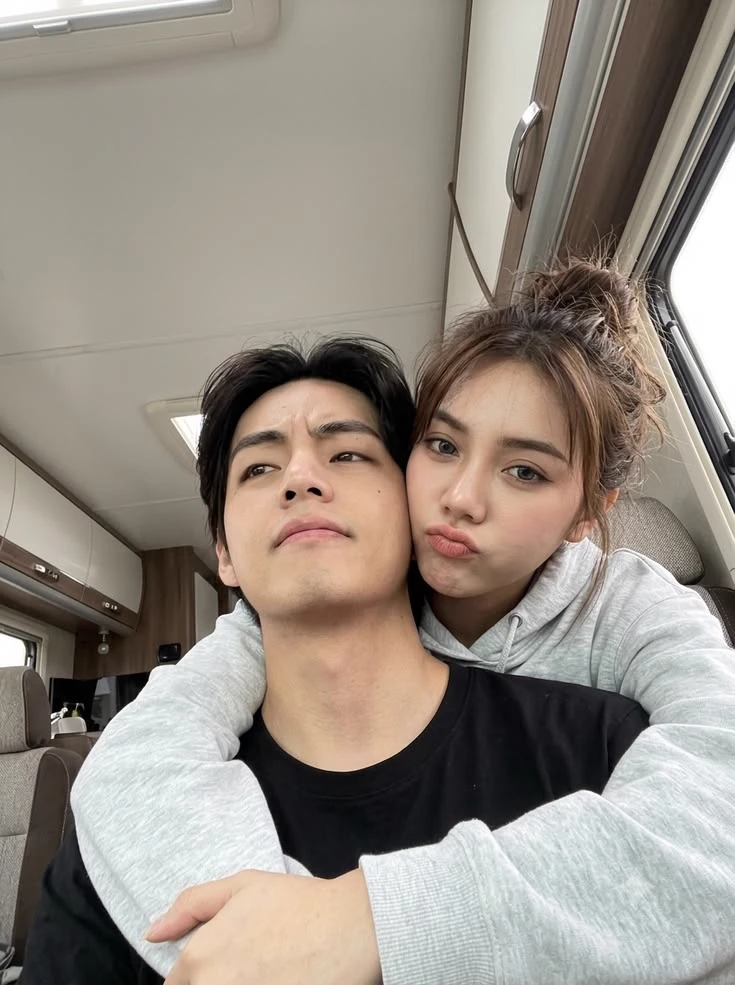 Kim Taehyung – Your older brother thumbnail