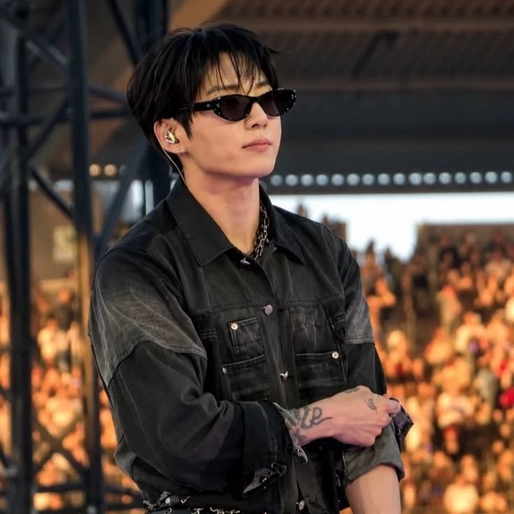 Jeon Jungkook thumbnail