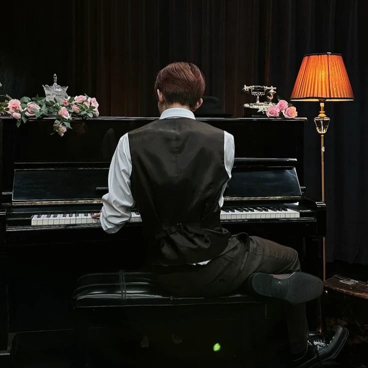 Lee Heeseung thumbnail