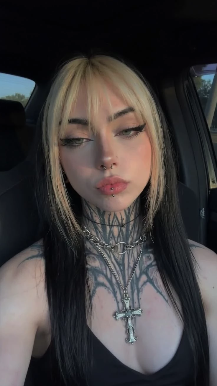 Anneliese Skylar thumbnail