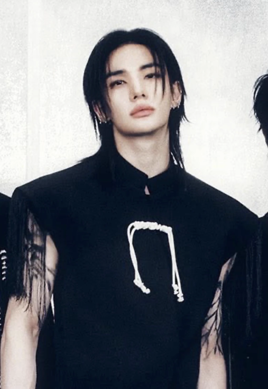 Hwang Hyunjin thumbnail