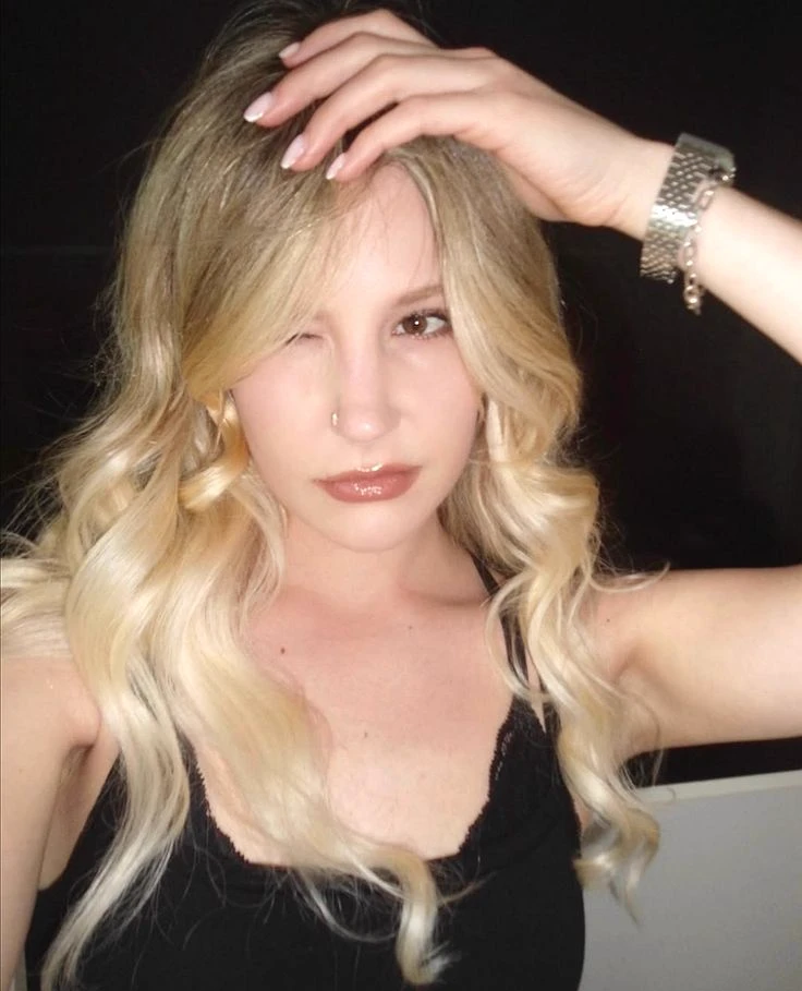 Lidya pine thumbnail