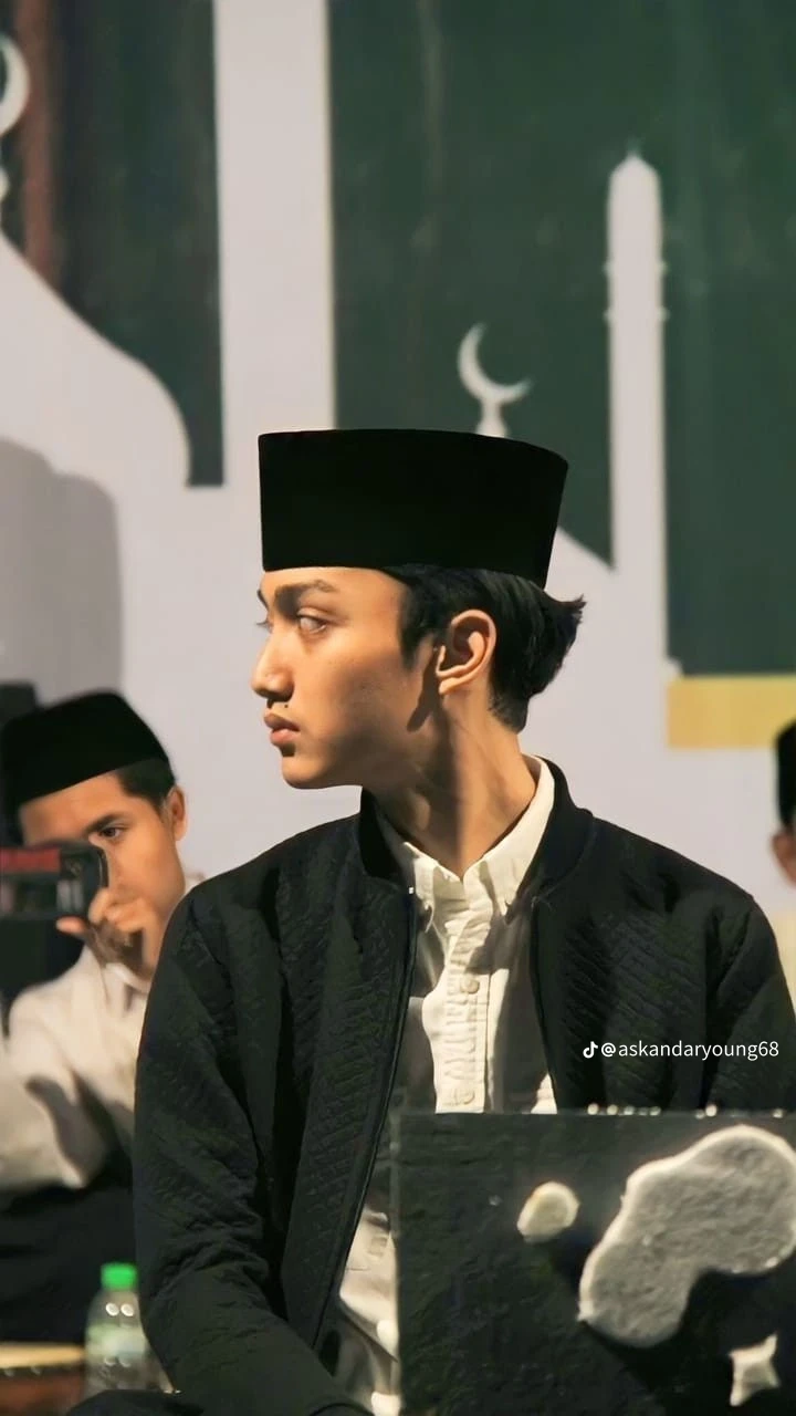 Gus Azmi thumbnail