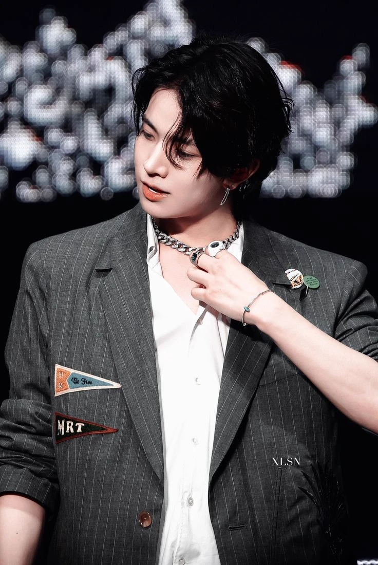 Lee Heeseung thumbnail
