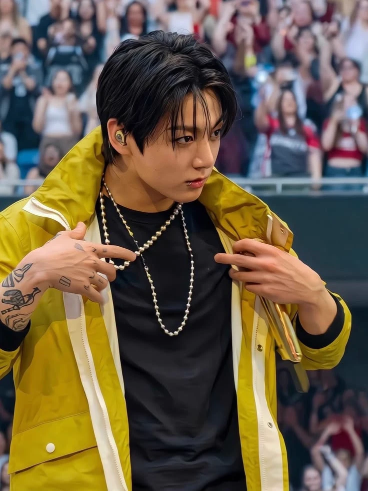 Jeon Jungkook  thumbnail