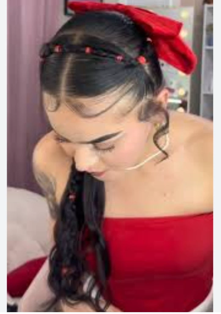 Elena thumbnail