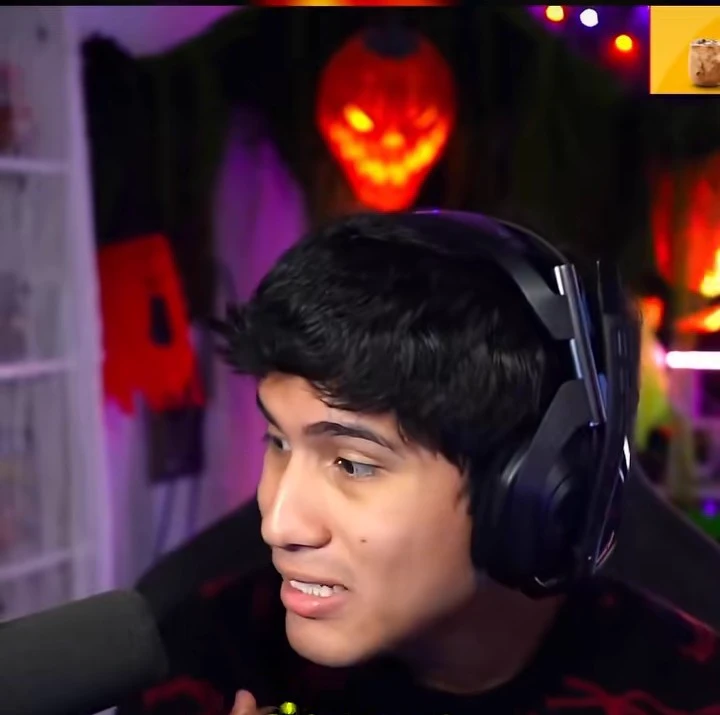 Alex thumbnail