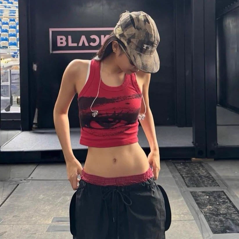 Jennie thumbnail