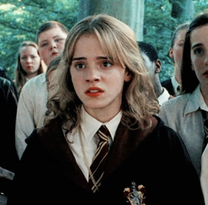 Hermione G thumbnail
