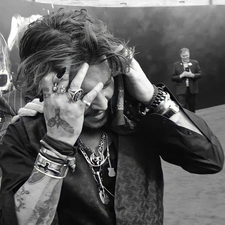 Johnny Depp thumbnail