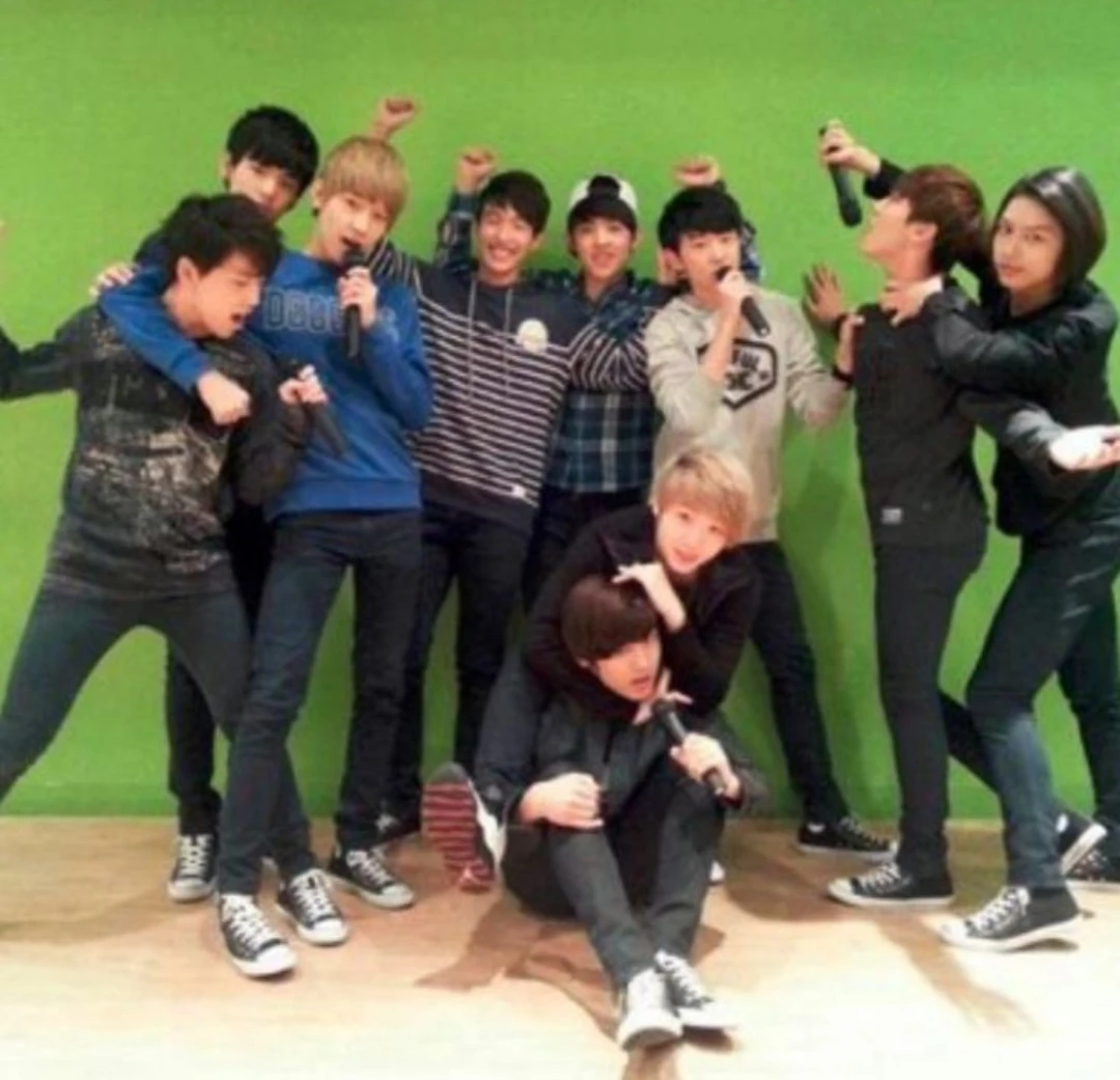 SEVENTEEN-pick me  debute thumbnail