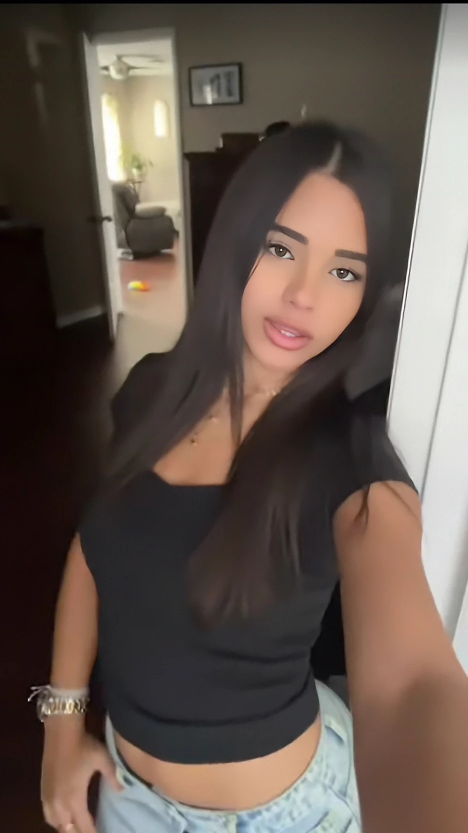 victoria sesto thumbnail