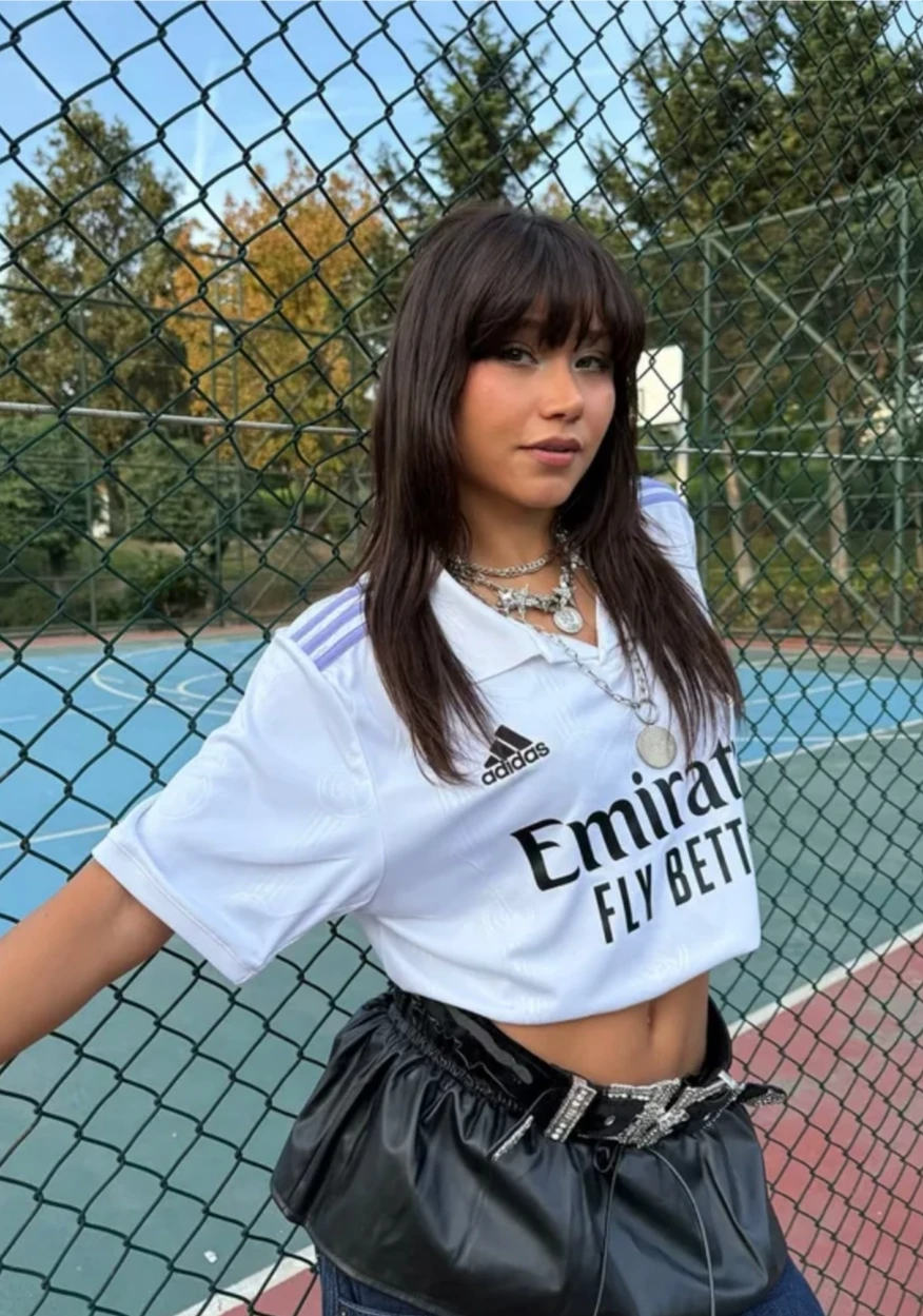 Hilal Yelekçi thumbnail