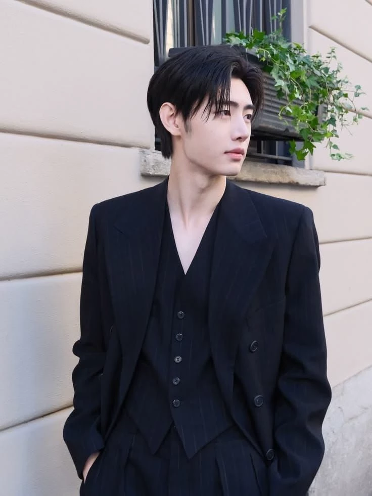 Sunghoon thumbnail