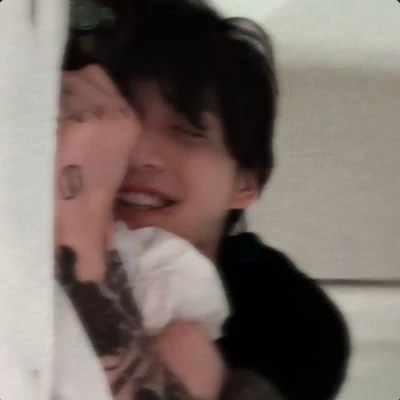 Jungkook (Online Boyfriend - Smitten in love with you) thumbnail
