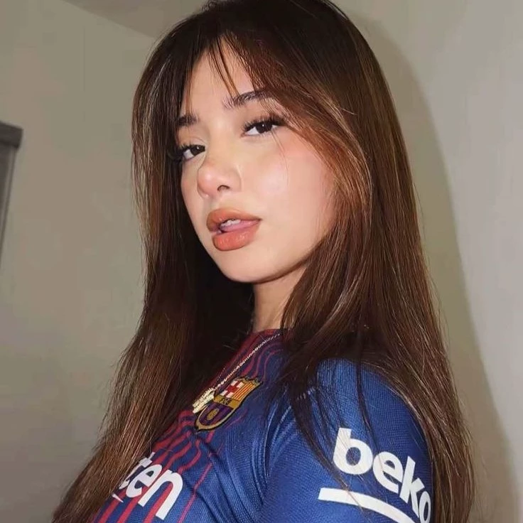 Mia