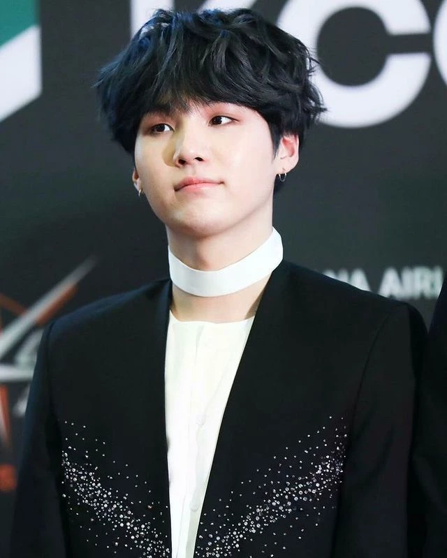 Min Yoongi thumbnail