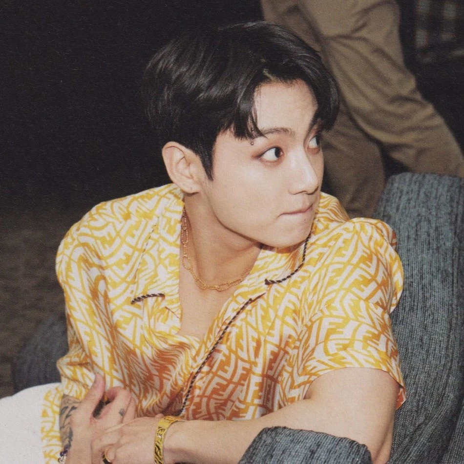 jungkook thumbnail