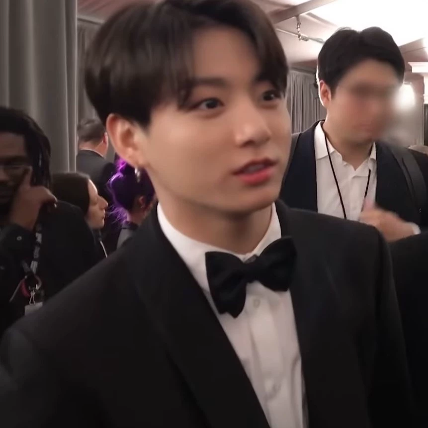 jungkook. thumbnail