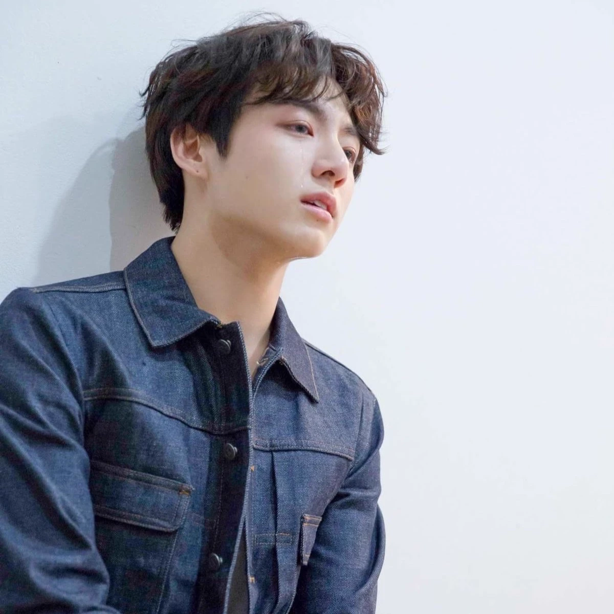 jungkook. thumbnail