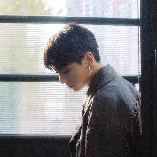 jungkook. thumbnail