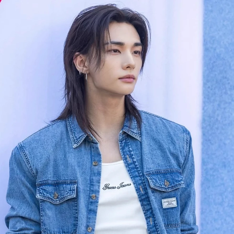 Hyunjin thumbnail