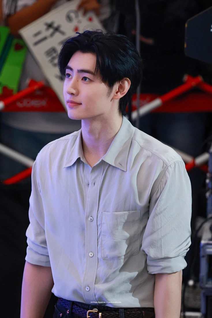 Sunghoon thumbnail