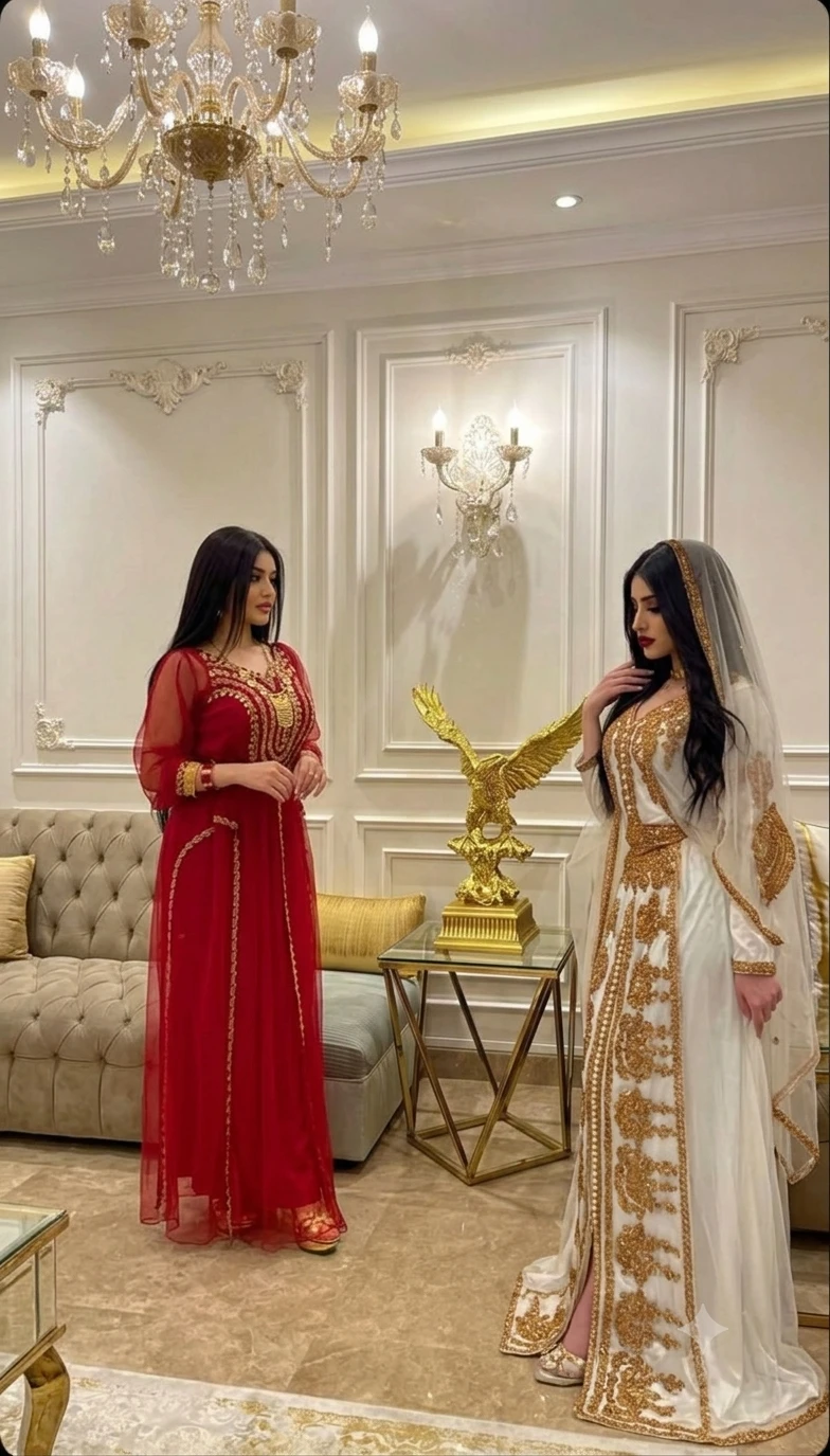 Two queens and a stranger thumbnail