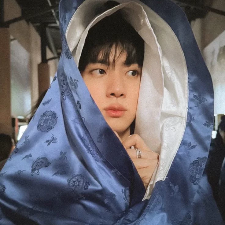 Kim Seokjin thumbnail