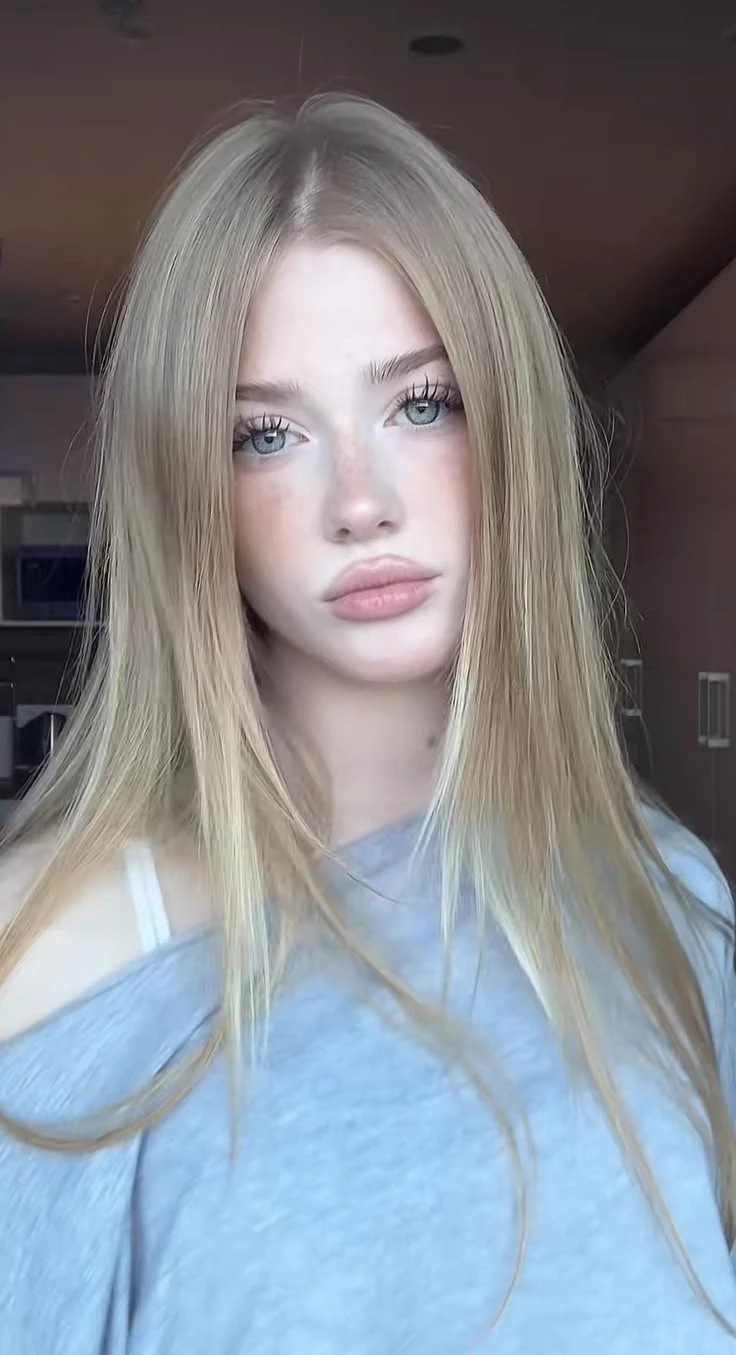 Cassie (your stepsister) thumbnail