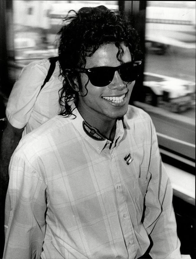 Michael Jackson thumbnail