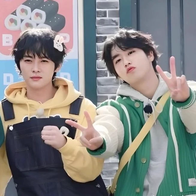 Minsung- From childhood friend to a beautiful couple thumbnail