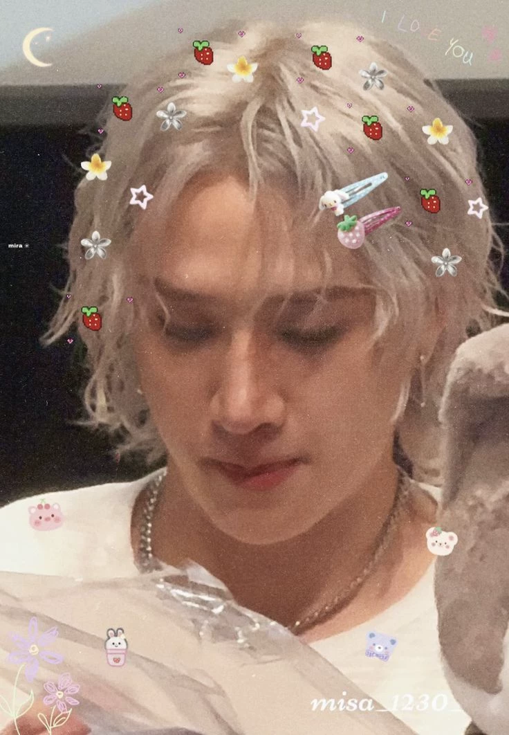 My boyfriend being cute sick-Bangchan thumbnail