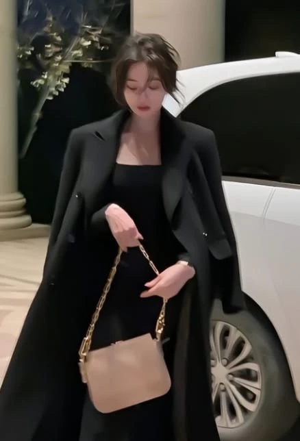 Isabella Laurent thumbnail