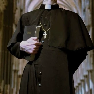 Priest User ✝ thumbnail