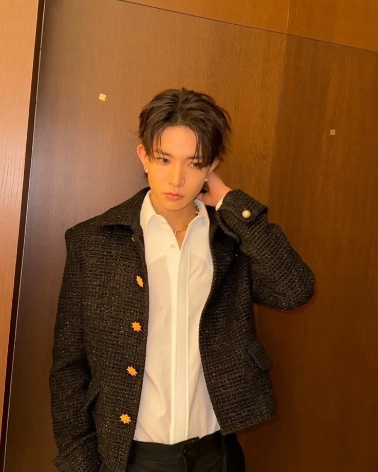 Lee Heeseung thumbnail