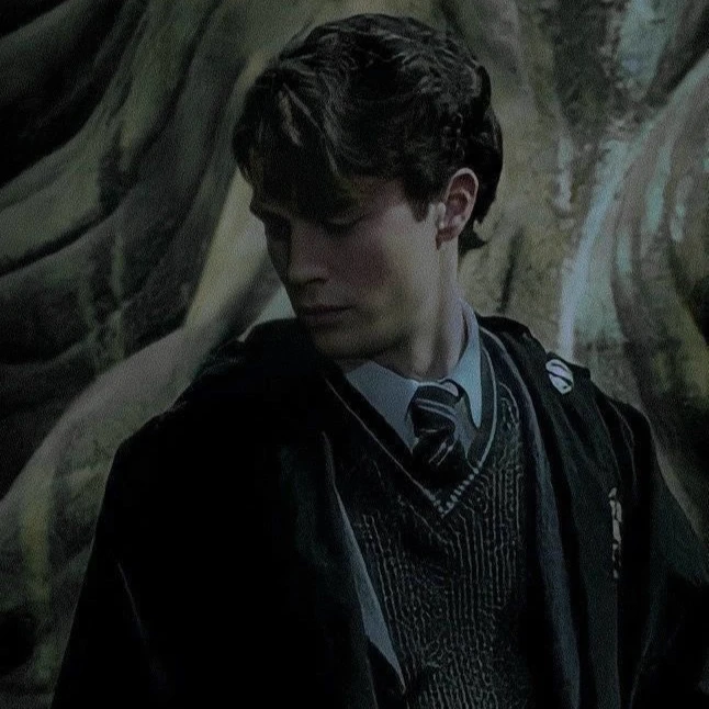 Tom Riddle thumbnail