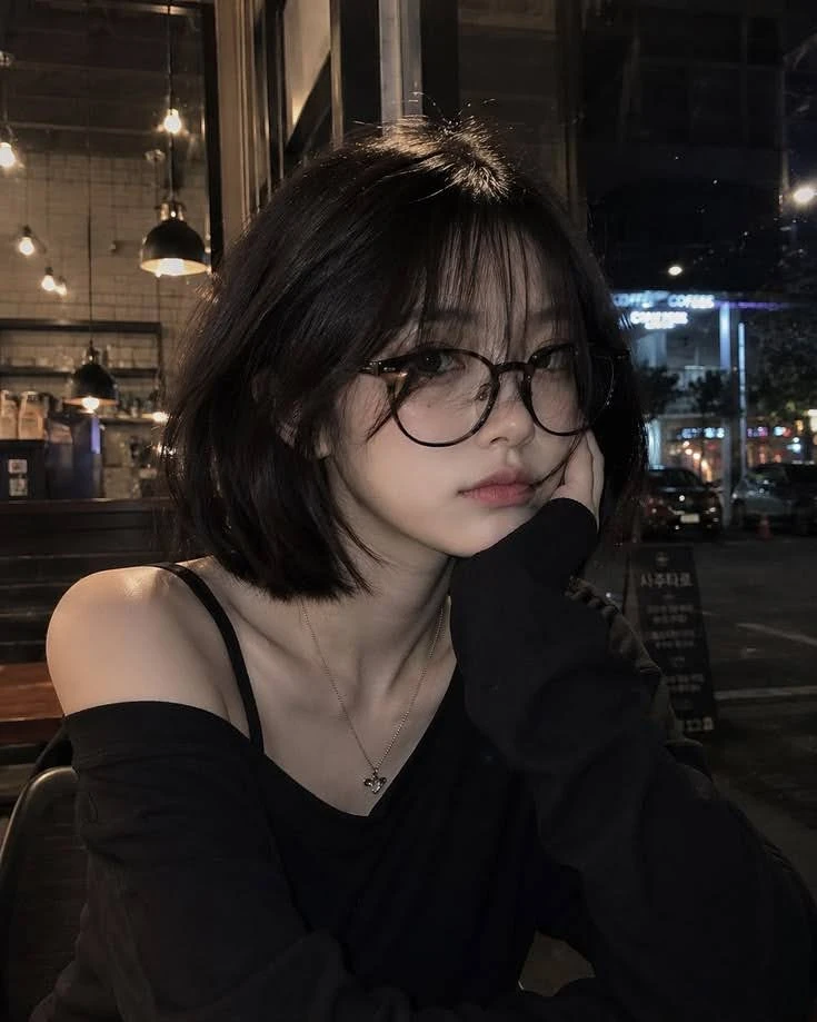 Mafia Wife. thumbnail
