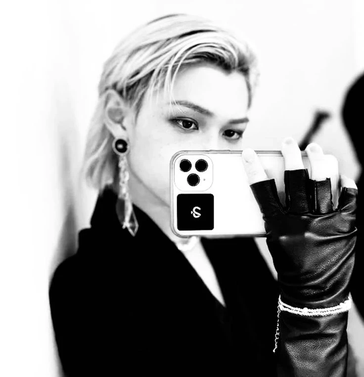 𝑳𝒆𝒆 𝑭𝒆𝒍𝒊𝒙  — 𝑬𝒏𝒆𝒎𝒚 𝒃𝒖𝒕 𝑯𝒖𝒔𝒃𝒂𝒏𝒅.  thumbnail