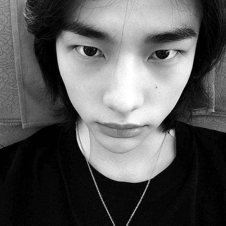 Hwang Hyunjin - Killer thumbnail