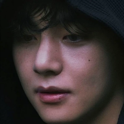 Kim Taehyung thumbnail