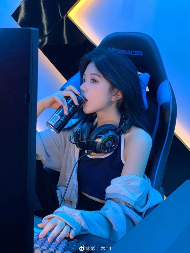 Minji thumbnail