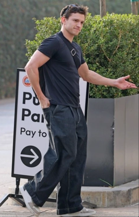 Tom Holland thumbnail