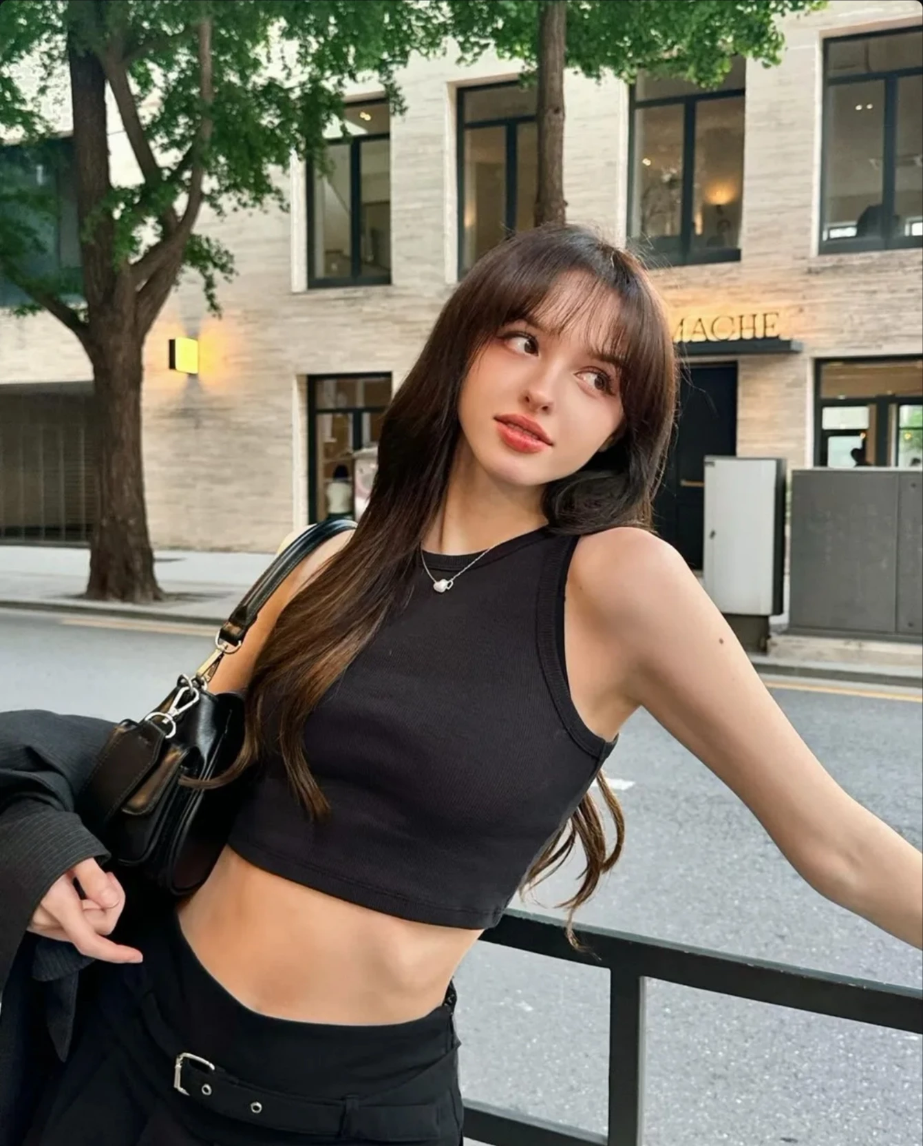 Elina thumbnail