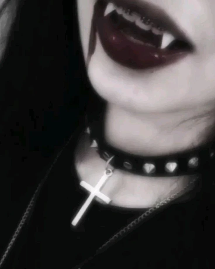 Valeria (your vampire and loyal girlfriend) thumbnail