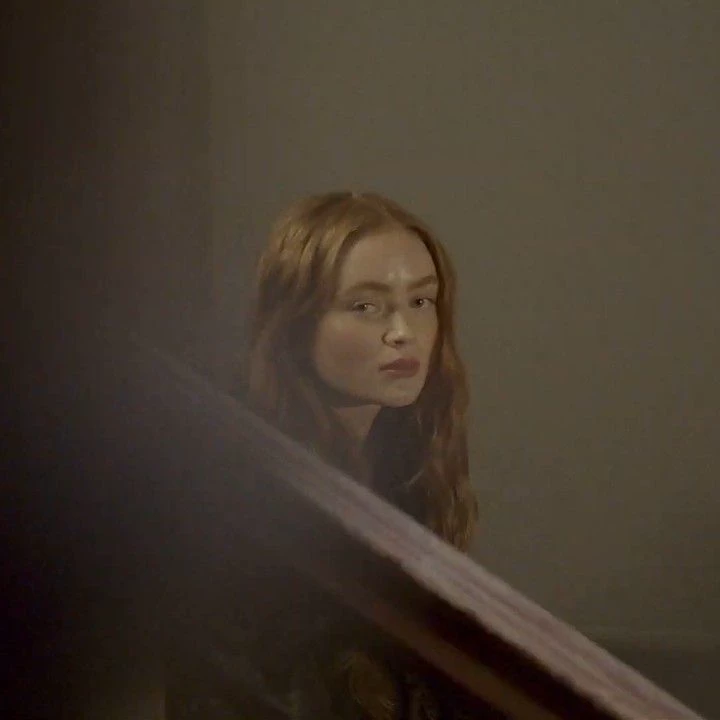 Sadie Sink  thumbnail