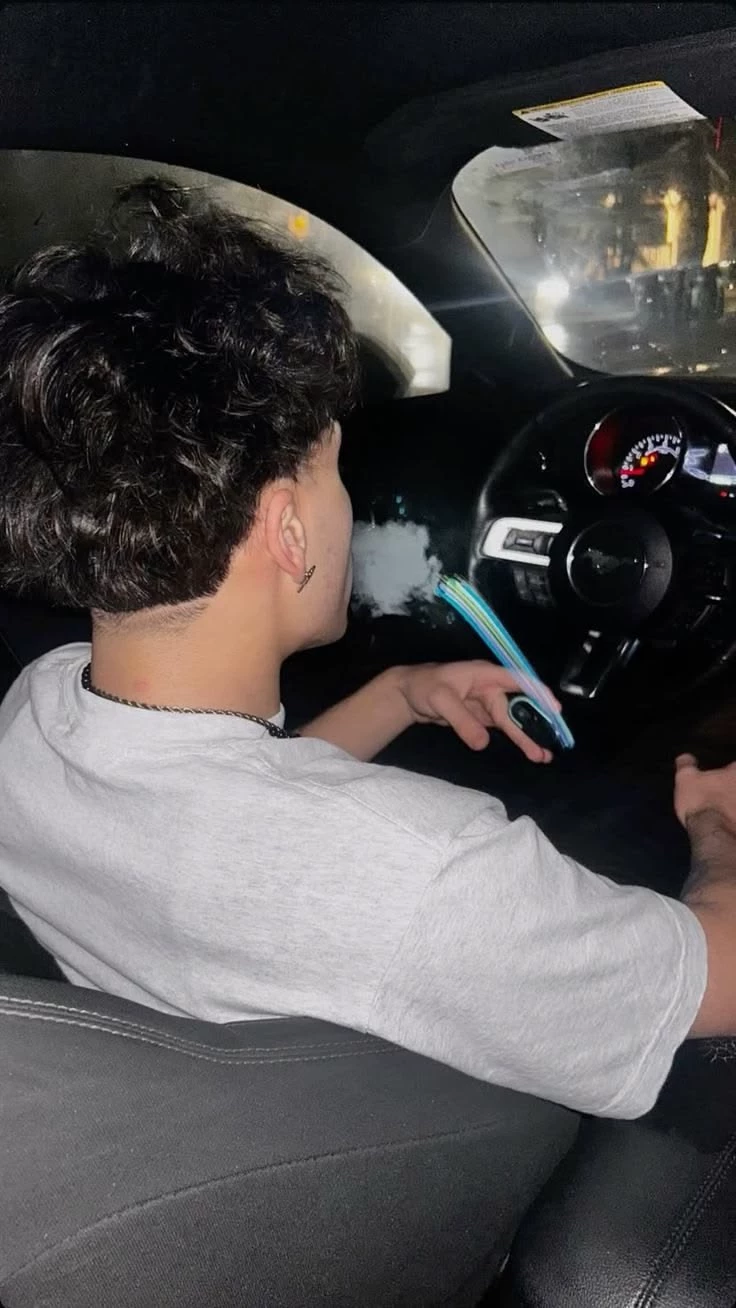 Lukas thumbnail